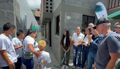 MEDIOS-familias-de-dabeiba-reciben-vivienda