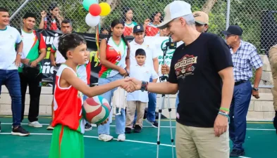 MEDIOS-16-entrega-de-megacolegio-vivienda-y-placa-ploideportiva-san-jeronimo MEDIOS-16-entrega-de-megacolegio-vivienda-y-placa-ploideportiva-san-jeronimo