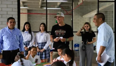 MEDIOS-Gobernador-Andres-Julian-entrega-megacolegio-viviendas-y-renovada-placa-deportiva-en-San-Jeronimo MEDIOS-Gobernador-Andres-Julian-entrega-megacolegio-viviendas-y-renovada-placa-deportiva-en-San-Jeronimo