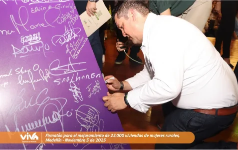 VIVA-Galeria-firmaton-de-vivienda-mujeres-rurales-03