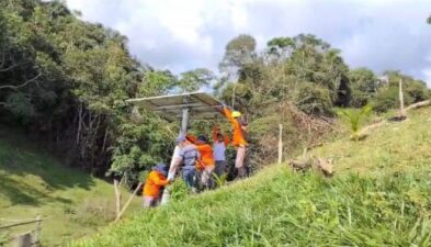 En-Medios-18-familias-rurales-de-San-Carlos-acceden-por-primera-vez-a-energia-electrica-con-paneles-solares