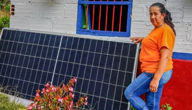 En-Medios-Paneles-solares-Sonson En-Medios-Paneles-solares-Sonson